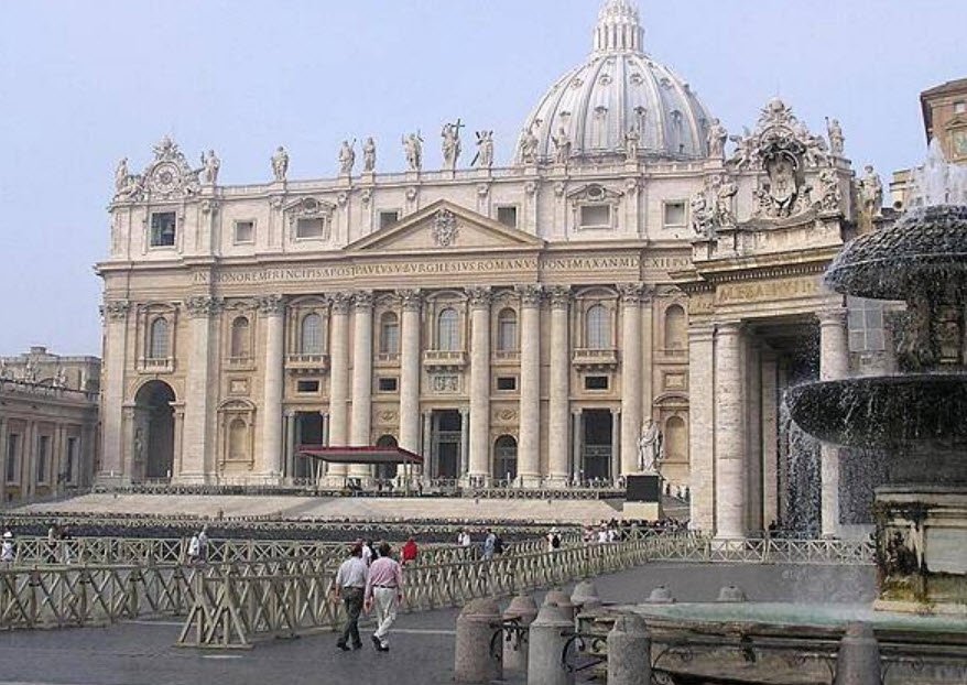 Chiesa di Sant'Anna dei Palafrenieri, Holy See